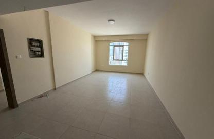 Apartment - 1 Bedroom - 2 Bathrooms for rent in Ajman Corniche Residences - Ajman Corniche Road - Ajman