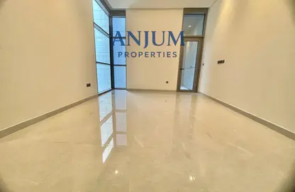 Apartment - 2 Bedrooms - 3 Bathrooms for rent in Burj Ghaya - Al Jaddaf - Dubai Apartment - 2 Bedrooms - 3 Bathrooms for rent in Burj Ghaya - Al Jaddaf - Dubai
