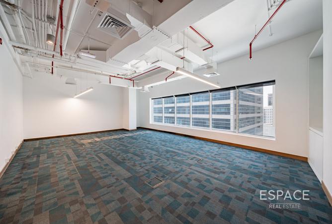 136993169 - Property Image 3