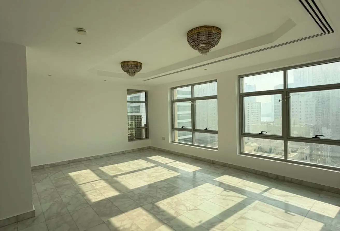 165582373 - Property Main Image