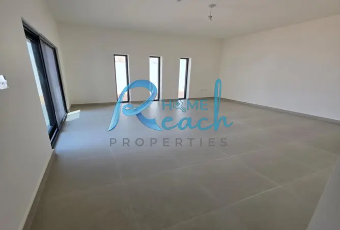 156277025 - Property Image 3