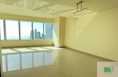 Apartment - 2 Bedrooms - 3 Bathrooms for rent in Nation Towers - Corniche Road - Abu Dhabi