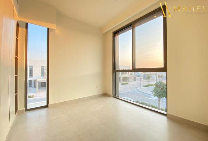 69503200 - Property Image 3