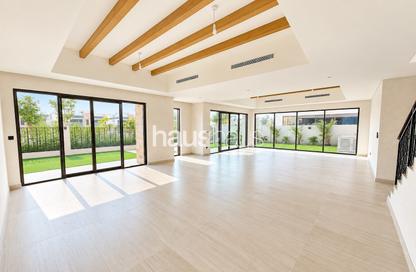 Villa - 6 - 7 for sale in Nice - Damac Lagoons - Dubai