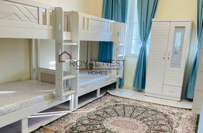 Apartment - 1 - 1 for sale in Building Y08 - England Cluster - International City - Dubai