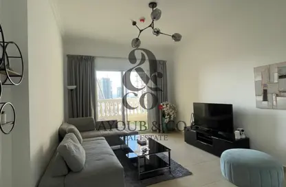 شقة - غرفة نوم - 2 حمامات للايجار في بلازا ريسدينس 2 - بلازا ريزيدنس - الضاحية 13 - قرية جميرا الدائرية - دبي