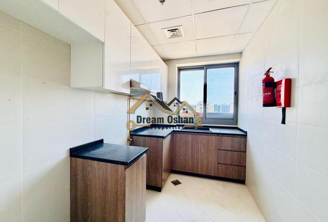 122477490 - Property Image 2