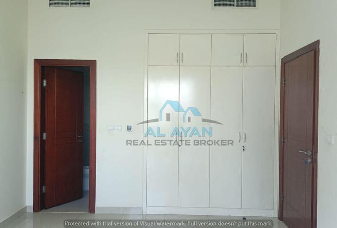 82364701 - صورة العقار 2