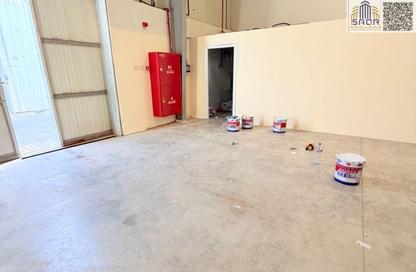 Warehouse - Studio - 1 Bathroom for rent in Umm Al Thuoob - Umm Al Quwain