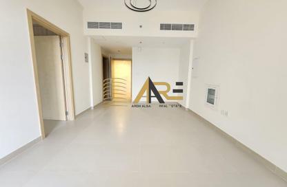 Apartment - 1 Bedroom - 2 Bathrooms for rent in Tilal City A - Tilal City - Sharjah Apartment - 1 Bedroom - 2 Bathrooms for rent in Tilal City A - Tilal City - Sharjah