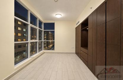 Apartment - 2 - 2 for rent in Muwaileh 29 Building - Muwaileh - Sharjah