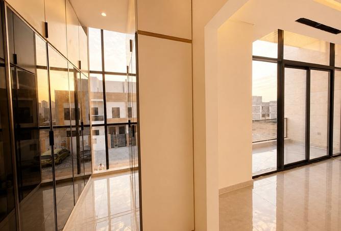 136119095 - Property Image 2