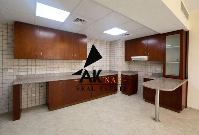 53178018 - صورة العقار 3