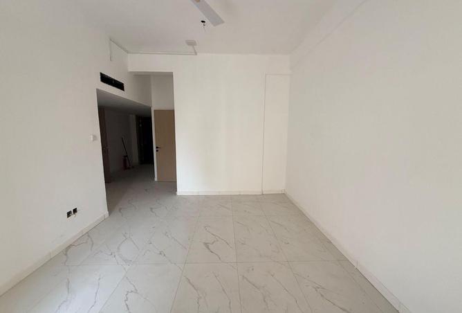 79860128 - Property Image 3