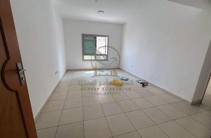 Apartment - 1 - 1 for rent in Al Soor Building - Al Soor - Al Qasimia - Sharjah