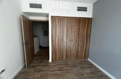 Townhouse - 1 - 2 for rent in Rukan 3 - Rukan - Dubai
