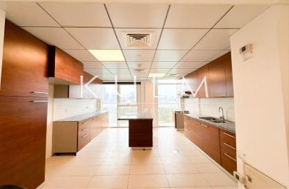 Apartment - 4 Bedrooms - 5 Bathrooms for rent in Al Qurm View - Shams Abu Dhabi - Al Reem Island - Abu Dhabi