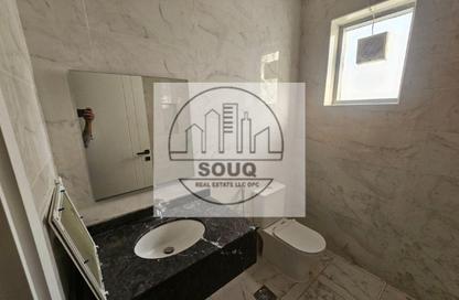 Villa - 5 - 5 for rent in Cornich Ras Al Khaima - Ras Al Khaimah