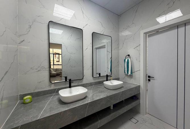 104142108 - Property Image 3