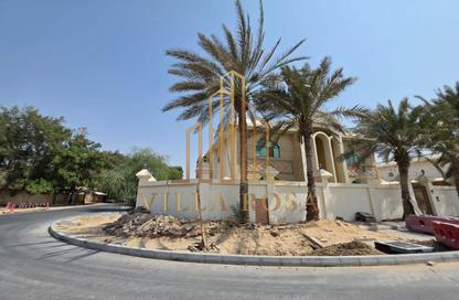 Villa - 7+ - 7 for sale in Al Ramaqiya - Wasit - Sharjah