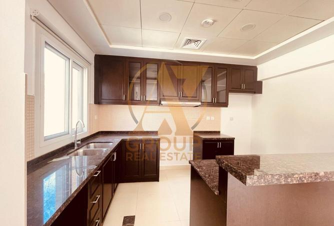 104268360 - Property Image 2