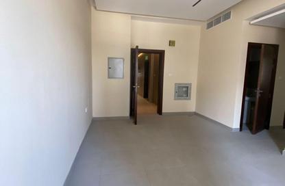 Apartment - 2 Bedrooms - 2 Bathrooms for rent in Al Jurf Industrial 3 - Al Jurf Industrial - Ajman