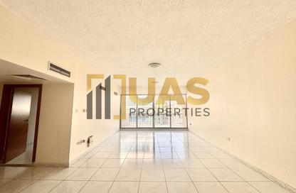 Apartment - 1 - 2 for rent in Golden Sands 1 - Al Mankhool - Bur Dubai - Dubai Apartment - 1 - 2 for rent in Golden Sands 1 - Al Mankhool - Bur Dubai - Dubai
