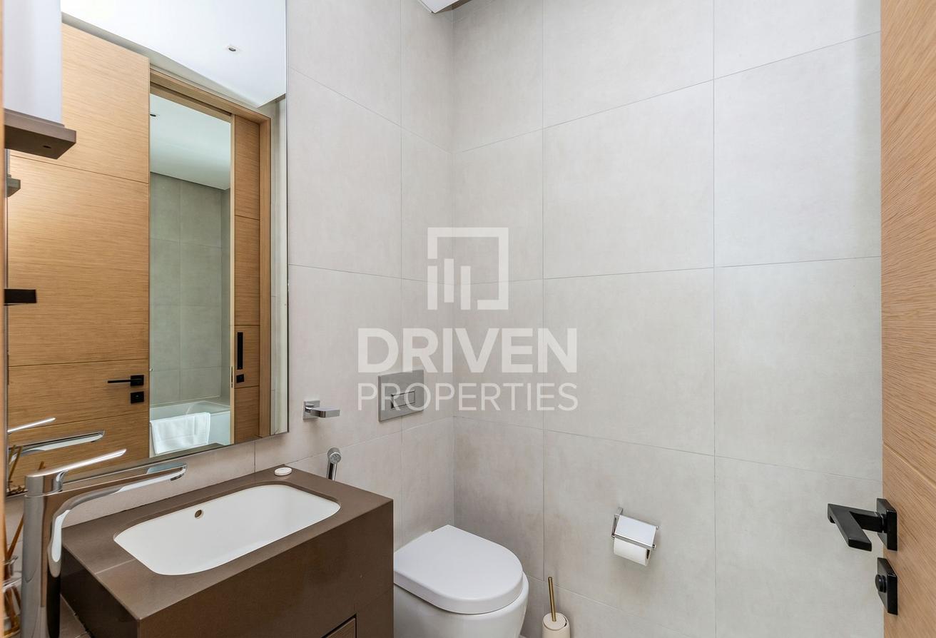 Elegant Layout | Furnished | Great Location photo 11
