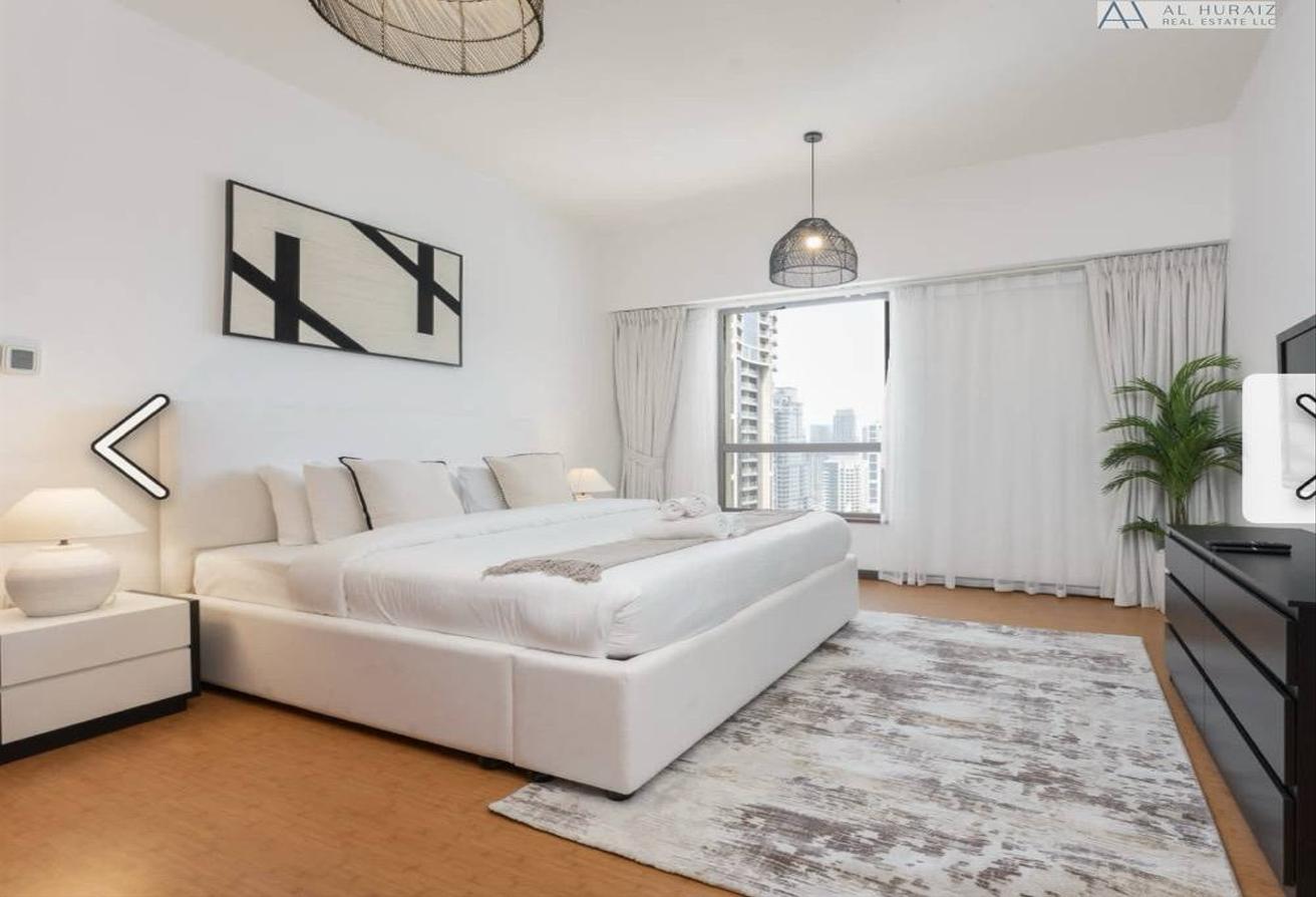 Luxurious 4BR+Maids JBR Apartment with Stunning Marina & Sea Views photo 10