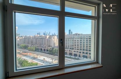 Apartment - 3 Bedrooms - 4 Bathrooms for rent in Al Tamr - Shoreline Apartments - Palm Jumeirah - Dubai
