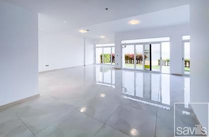 Villa - 5 Bedrooms - 7 Bathrooms for rent in Palma Residences - Palm Jumeirah - Dubai