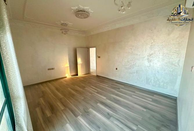 142432254 - Property Image 3