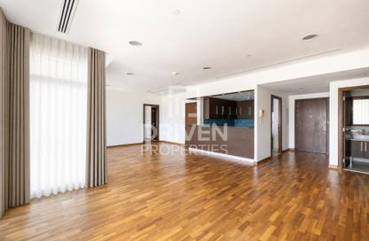 Apartment - 3 - 3 for rent in Burj Daman - DIFC - Dubai