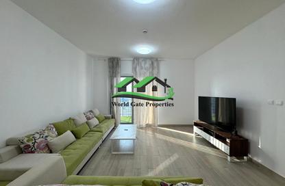 Apartment - 2 Bedrooms - 2 Bathrooms for rent in Waters Edge - Yas Island - Abu Dhabi