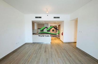 Apartment - 2 Bedrooms - 2 Bathrooms for rent in Waters Edge - Yas Island - Abu Dhabi Apartment - 2 Bedrooms - 2 Bathrooms for rent in Waters Edge - Yas Island - Abu Dhabi
