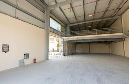 Warehouse - Studio - 1 for rent in Al Sajaa S - Al Sajaa - Sharjah