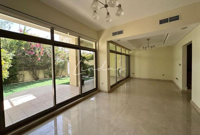 104682433 - صورة العقار 2