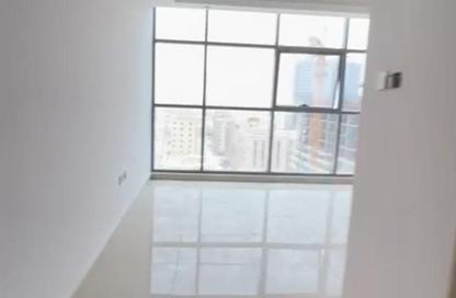 Apartment - 2 Bedrooms - 2 Bathrooms for sale in Gulfa Towers - Al Rashidiya 1 - Al Rashidiya - Ajman