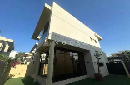 Villa - 3 Bedrooms - 4 Bathrooms for rent in Rockwood - Damac Hills - Dubai