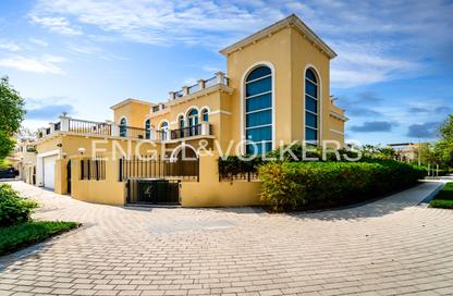Villa - 4 - 4 for sale in Legacy Nova Villas - District 9 - Jumeirah Park - Dubai