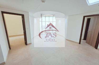 Apartment - 2 Bedrooms - 3 Bathrooms for rent in Azizi Star - Al Furjan - Dubai