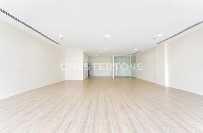 Retail - Studio for rent in Dubai Land Residence Complex - Dubai