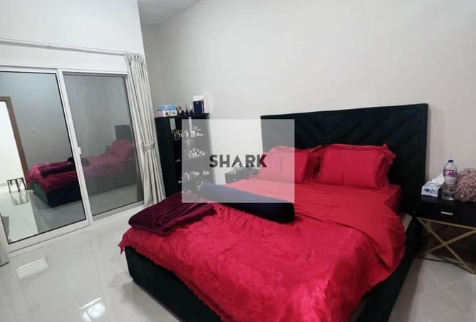 54015053 - Property Image 2