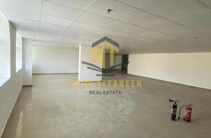 Office Space - Studio - 3 for rent in Muwailih Building - Muwaileh - Sharjah
