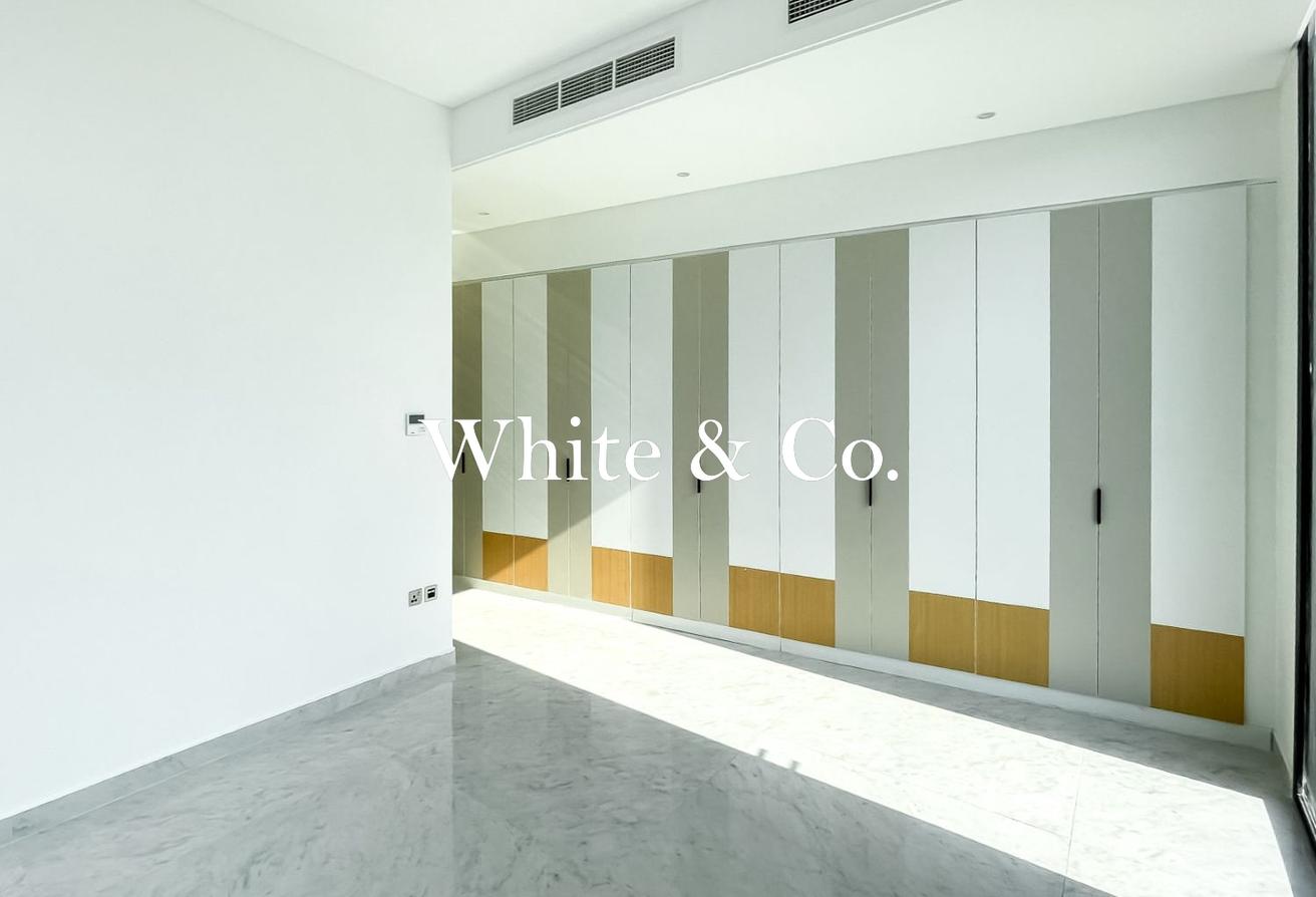 Lake View | Prime Location | Available photo 12
