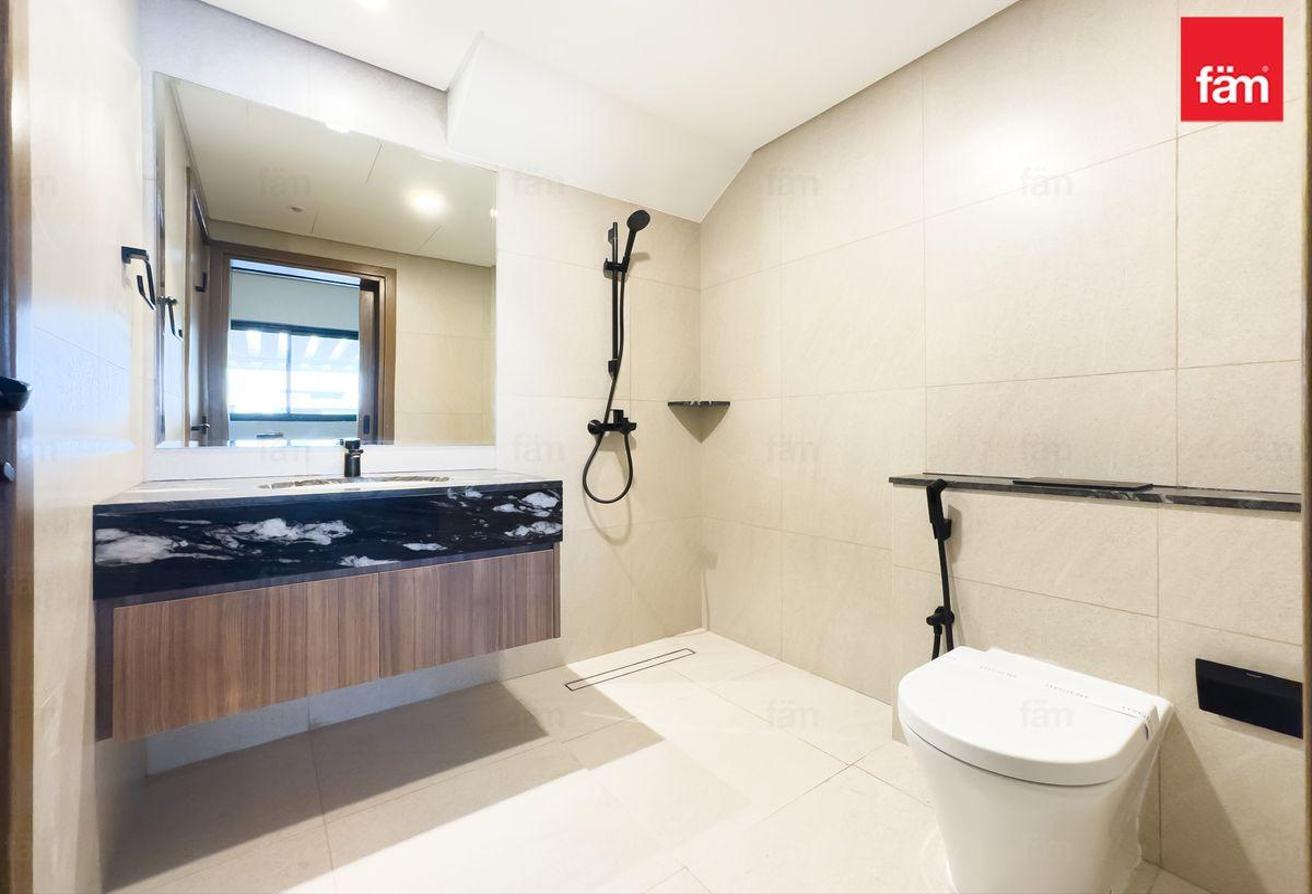 4bhk Single Row| Ready to move in| Brand New photo 11