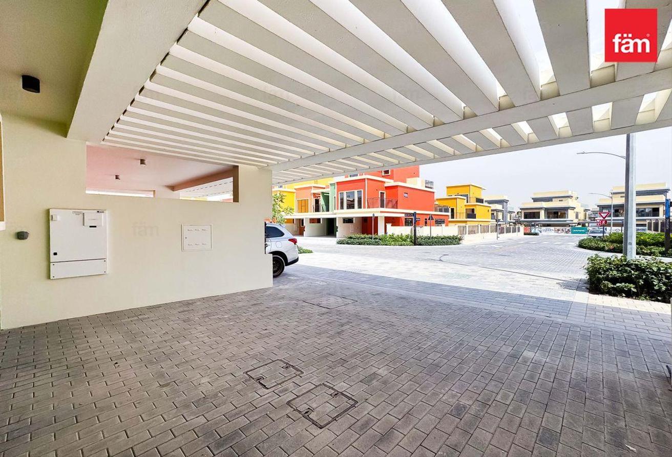 4bhk Single Row| Ready to move in| Brand New photo 12