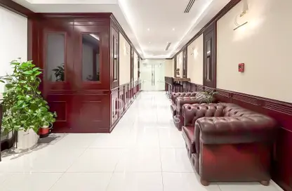 Office Space - Studio - 1 Bathroom for rent in Emaar Square Building 2 - Emaar Square - Downtown Dubai - Dubai