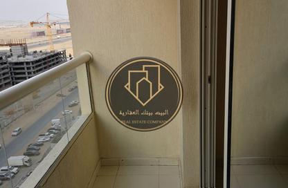 Apartment - 1 Bedroom - 2 Bathrooms for sale in Lake View Tower 3 - Lake View Towers - Emirates City - Ajman