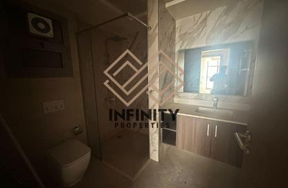 Apartment - 2 Bedrooms - 3 Bathrooms for sale in Gulfa Towers - Al Rashidiya 1 - Al Rashidiya - Ajman